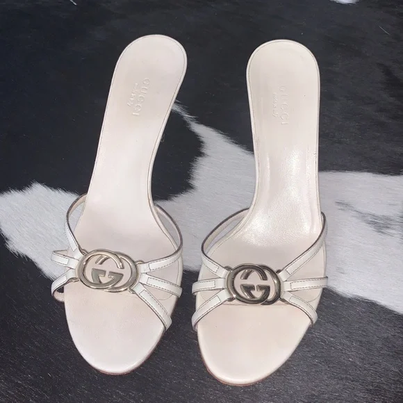 GucciY2K White Slip On Monogram Medallion Peep Toe Mules 6.5